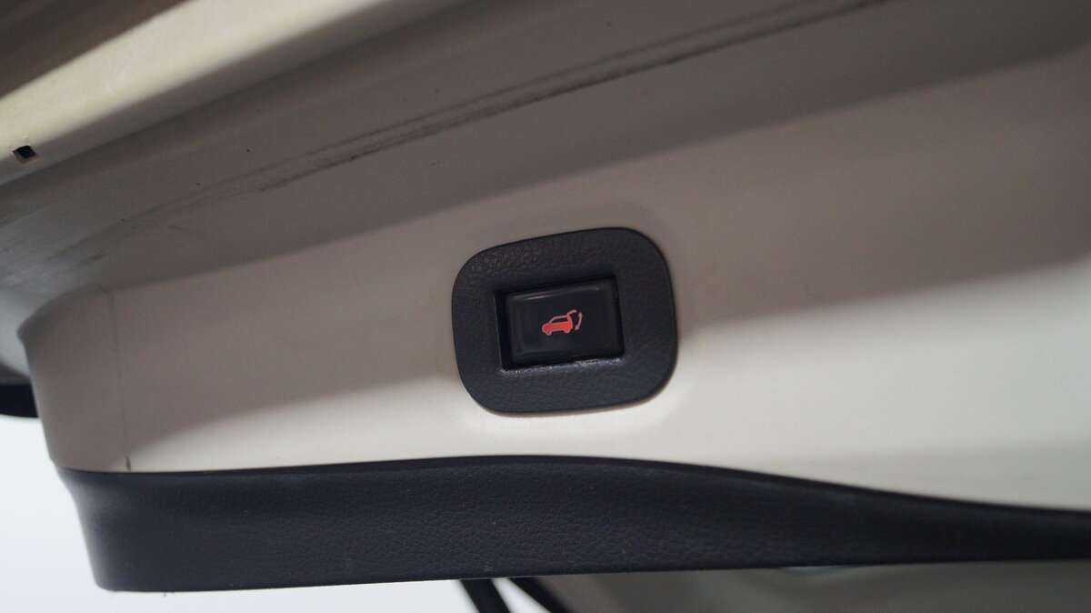 Купить Nissan X-Trail, 2017, 167 100 км, фото №16