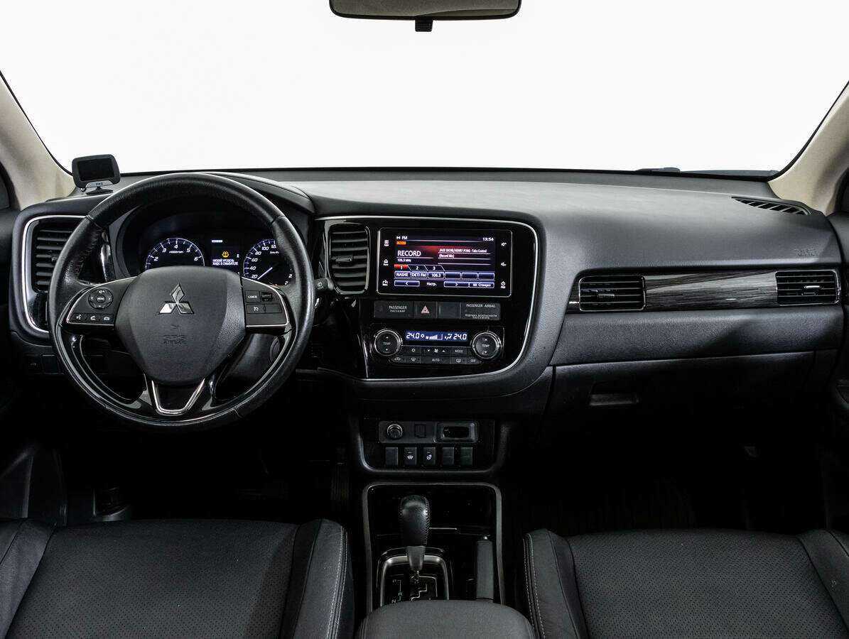 Купить Mitsubishi Outlander, 2018, 59 437 км, фото №14