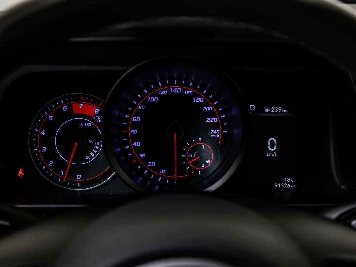 Купить Hyundai Elantra, 2020, 91 268 км, фото №12