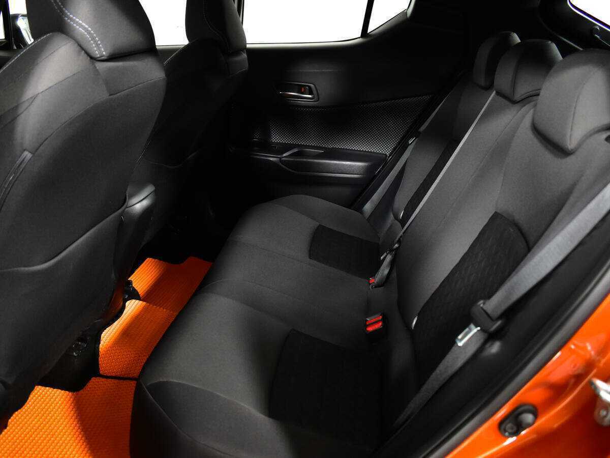 Купить Toyota C-HR, 2020, 102 000 км, фото №10