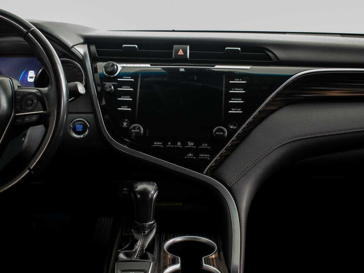 Купить Toyota Camry, 2019, 141 665 км, фото №8