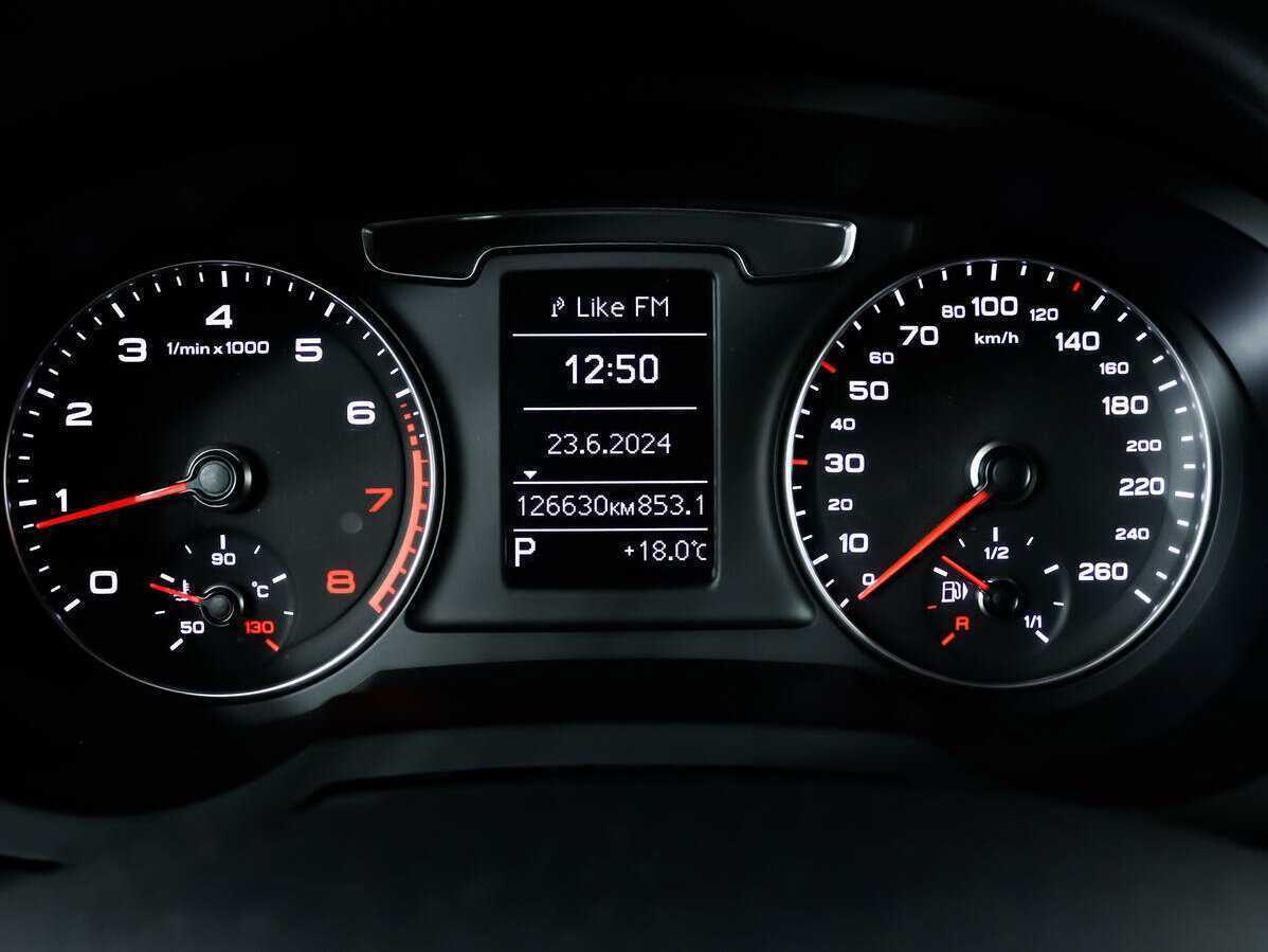 Купить Audi Q3, 2016, 126 000 км, фото №10