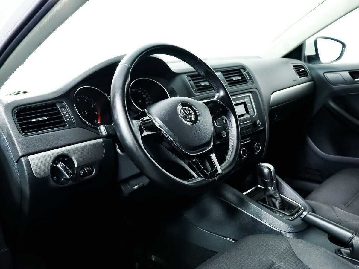 Купить Volkswagen Jetta, 2016, 76 854 км, фото №11