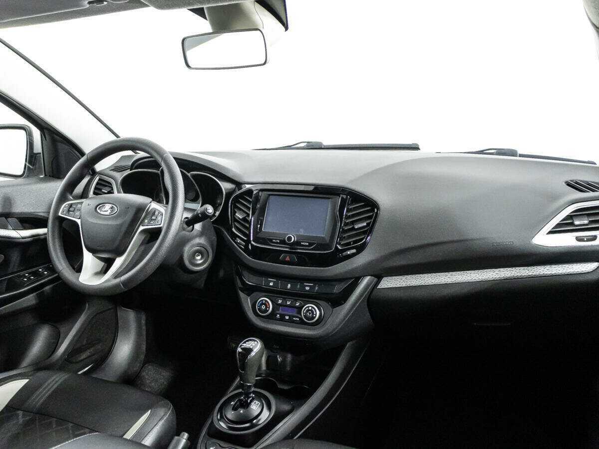 Купить Lada (ВАЗ) Vesta SW, 2019, 49 163 км, фото №9