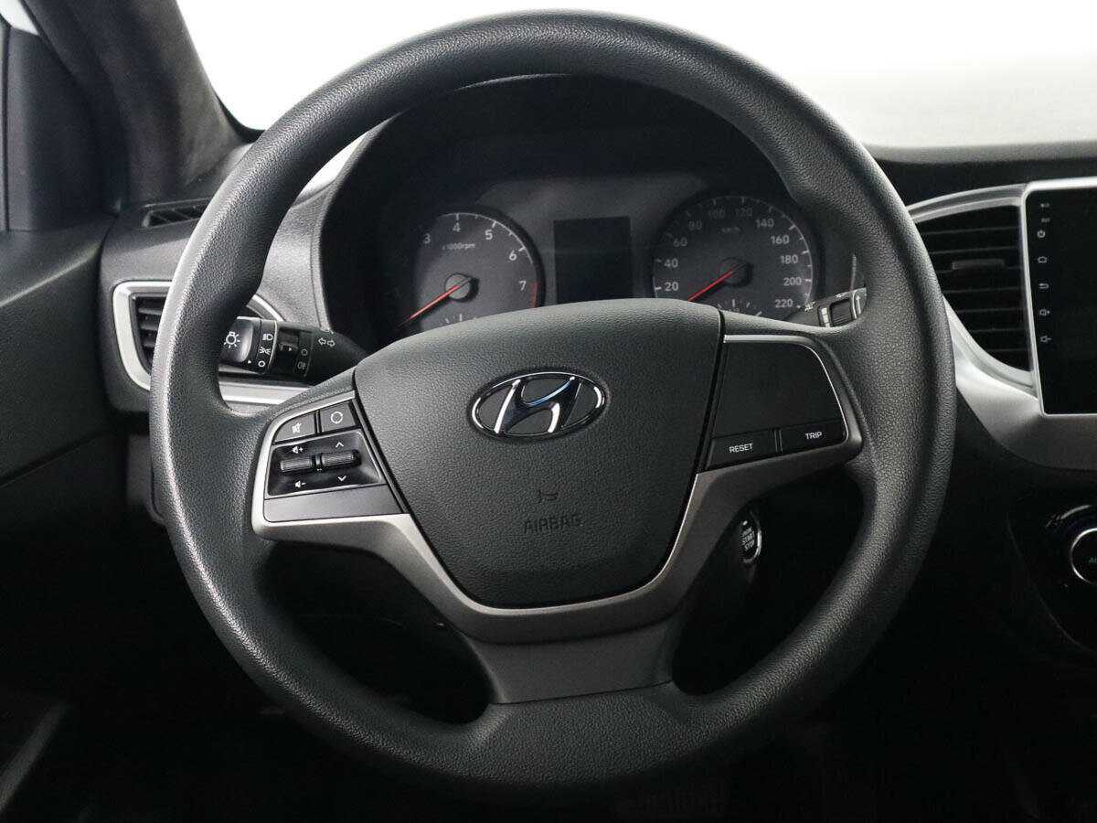 Купить Hyundai Solaris, 2018, 103 500 км, фото №11