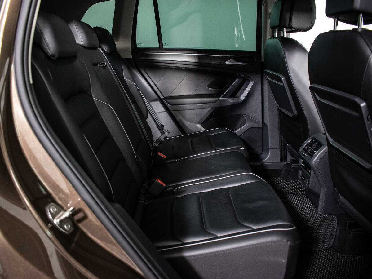 Купить Volkswagen Tiguan, 2018, 121 686 км, фото №10