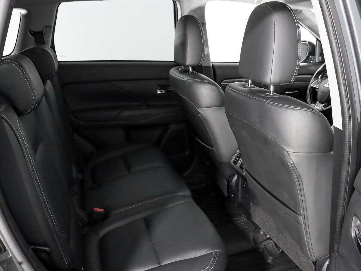 Купить Mitsubishi Outlander, 2019, 103 928 км, фото №13