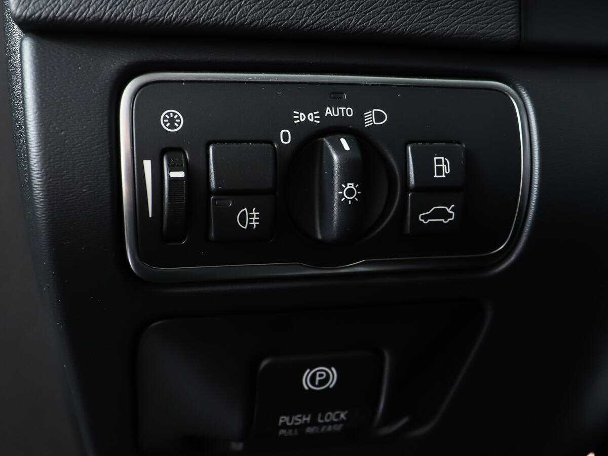 Купить Volvo S60, 2013, 143 945 км, фото №16