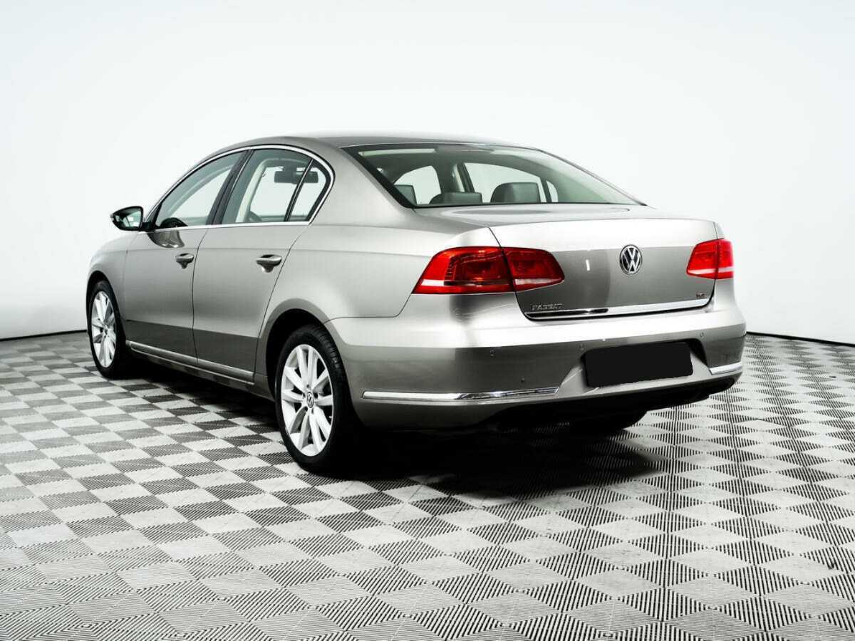 Купить Volkswagen Passat, 2012, 115 560 км, фото №7