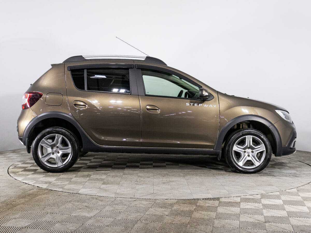 Купить Renault Sandero Stepway, 2019, 111 192 км, фото №4