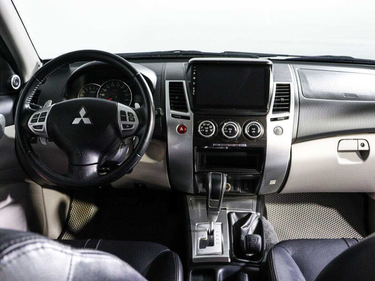 Купить Mitsubishi Pajero Sport, 2012, 53 231 км, фото №9