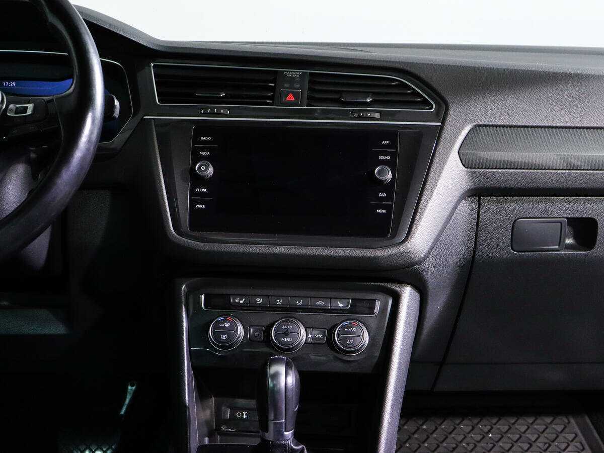 Купить Volkswagen Tiguan, 2017, 150 500 км, фото №11