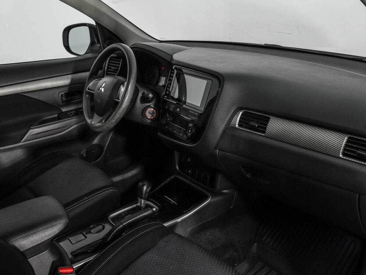 Купить Mitsubishi Outlander, 2018, 55 538 км, фото №11