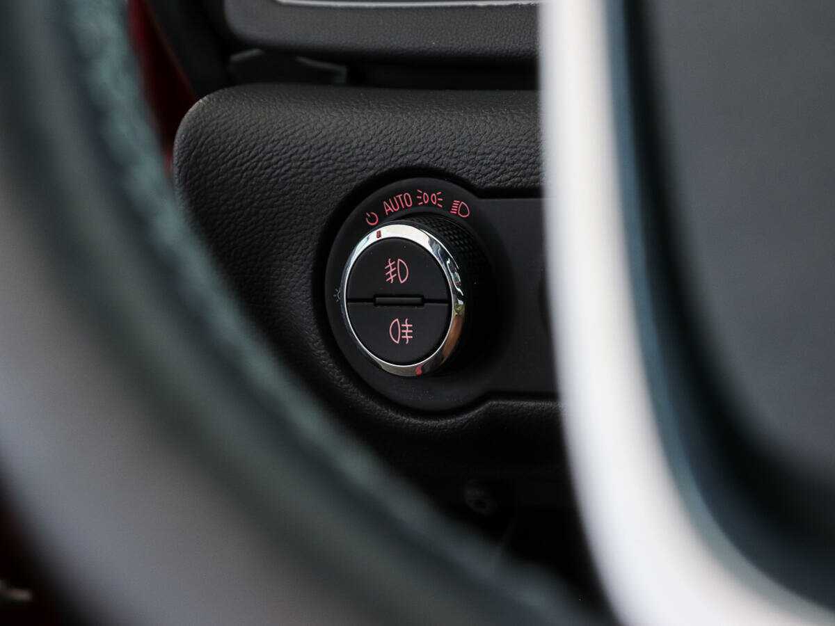 Купить Opel Astra GTC, 2012, 50 003 км, фото №15