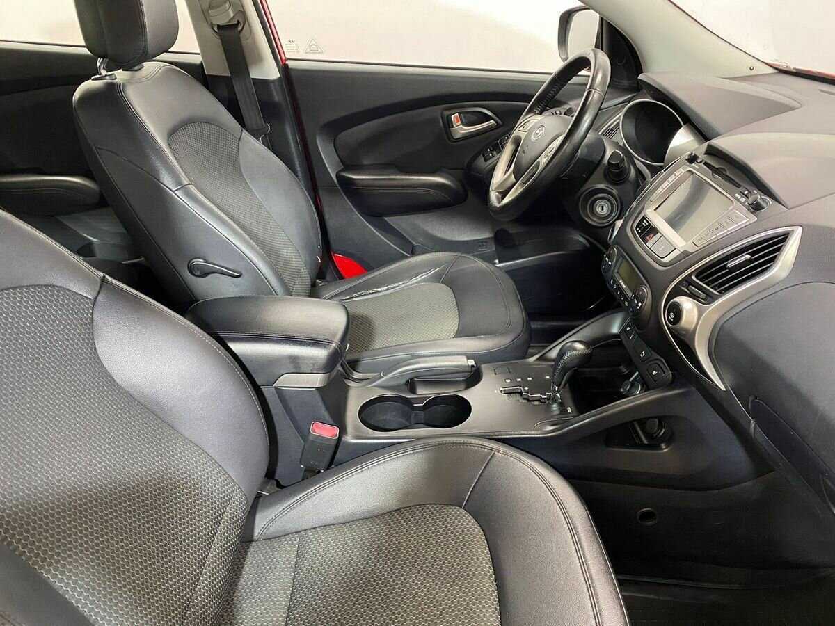 Купить Hyundai ix35, 2012, 147 250 км, фото №10