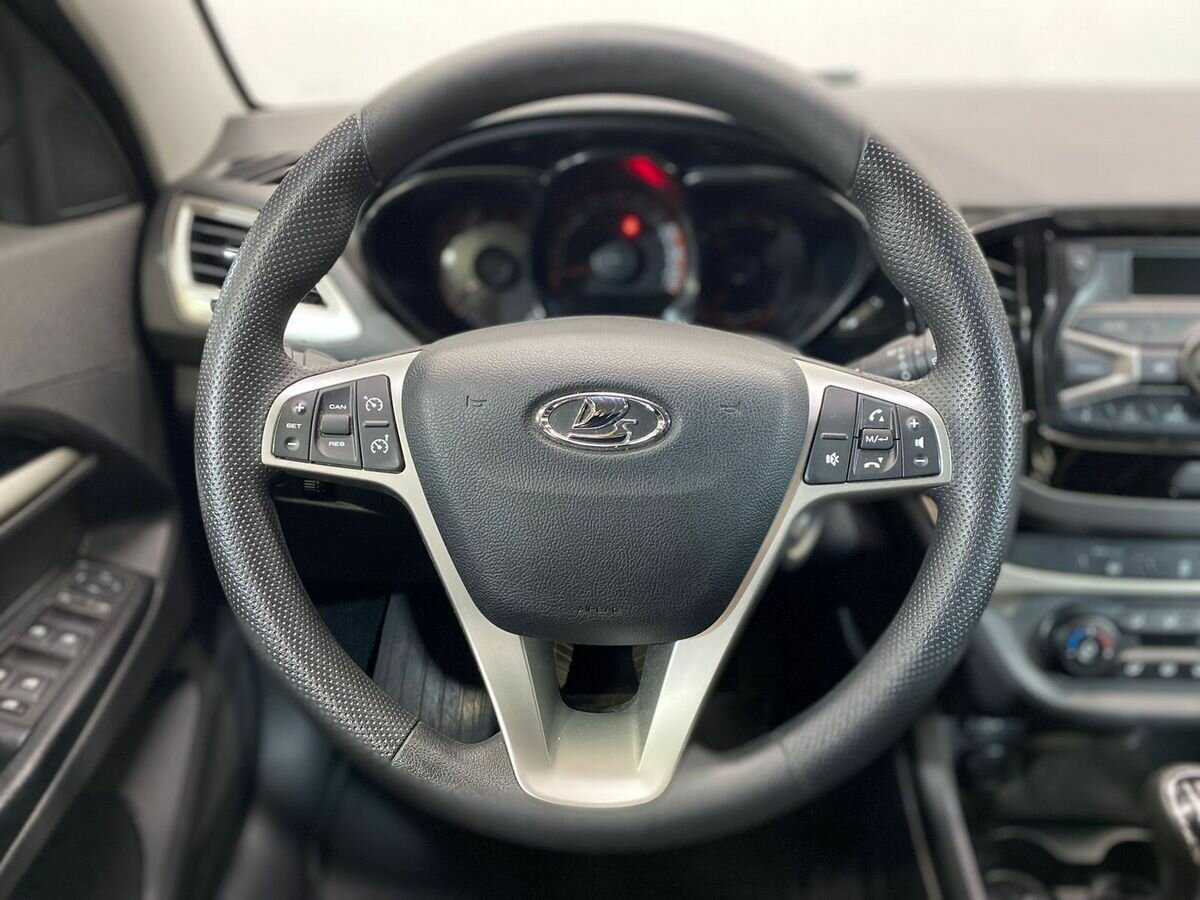 Купить Lada (ВАЗ) Vesta SW Cross, 2020, 46 000 км, фото №13