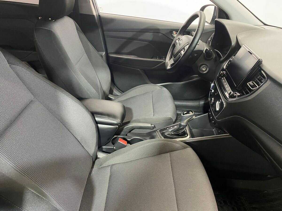 Купить Hyundai Solaris, 2022, 15 347 км, фото №10