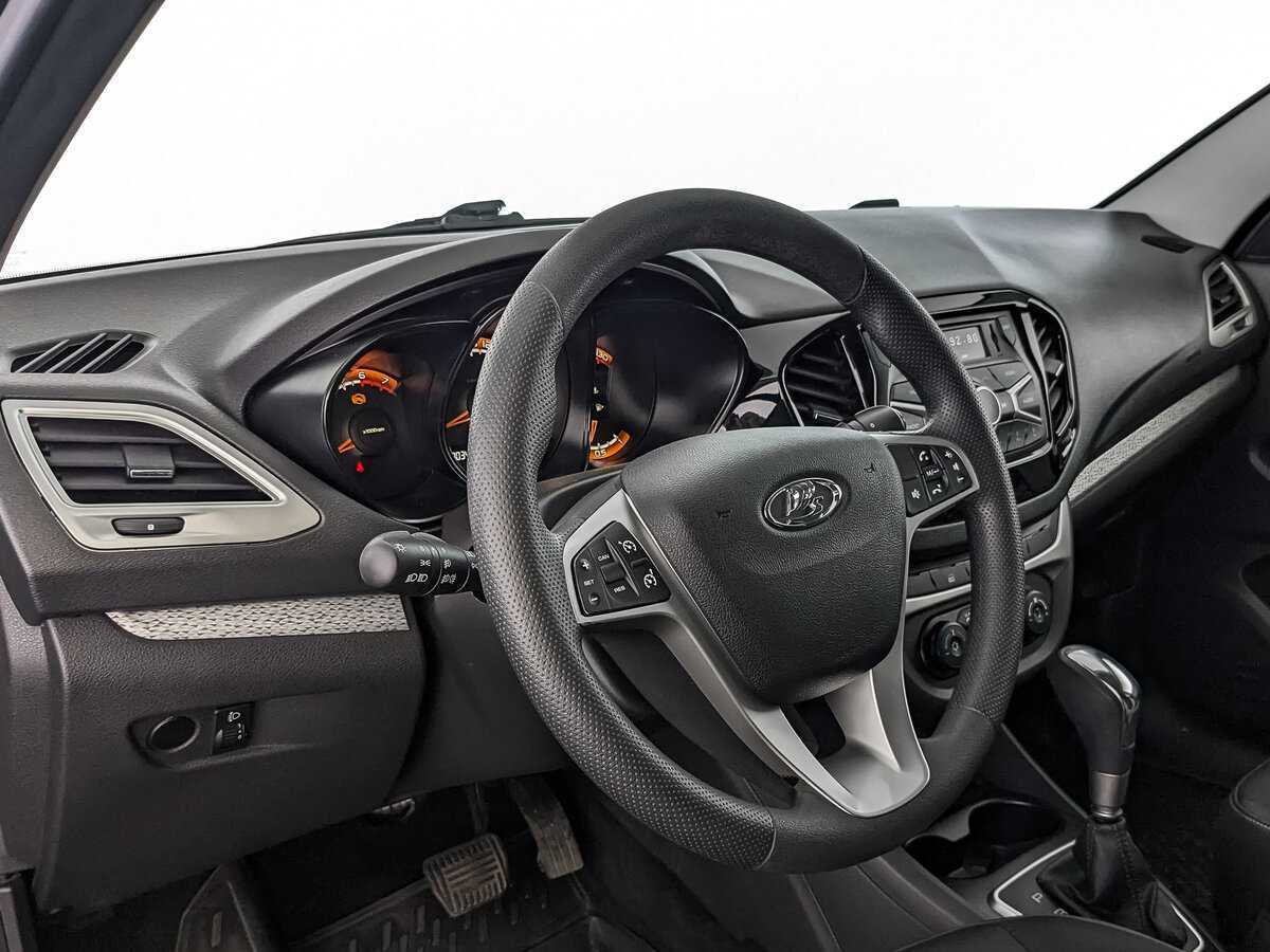 Купить Lada (ВАЗ) Vesta SW Cross, 2022, 30 335 км, фото №11