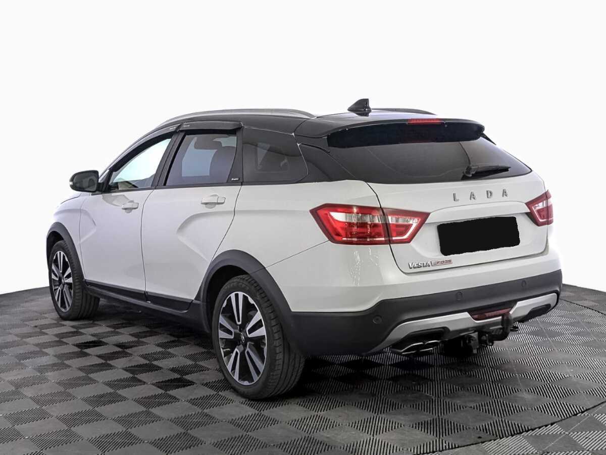 Купить Lada (ВАЗ) Vesta SW Cross, 2021, 68 000 км, фото №7