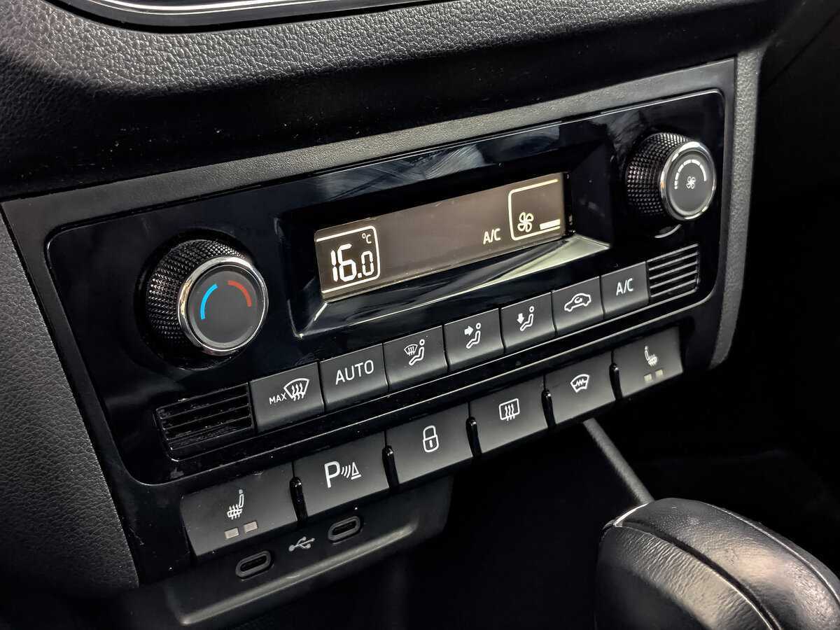 Купить Volkswagen Polo, 2021, 66 942 км, фото №17