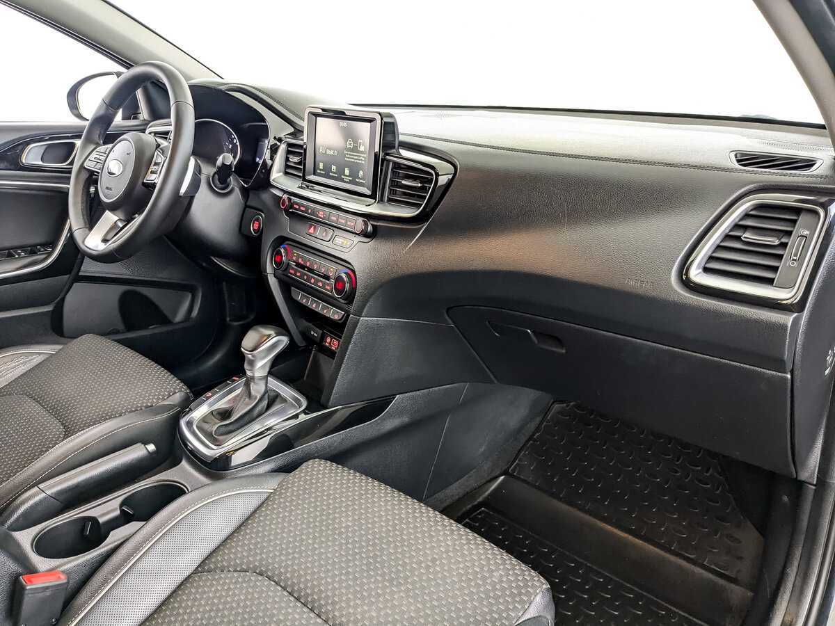 Купить Kia Ceed, 2019, 115 452 км, фото №9