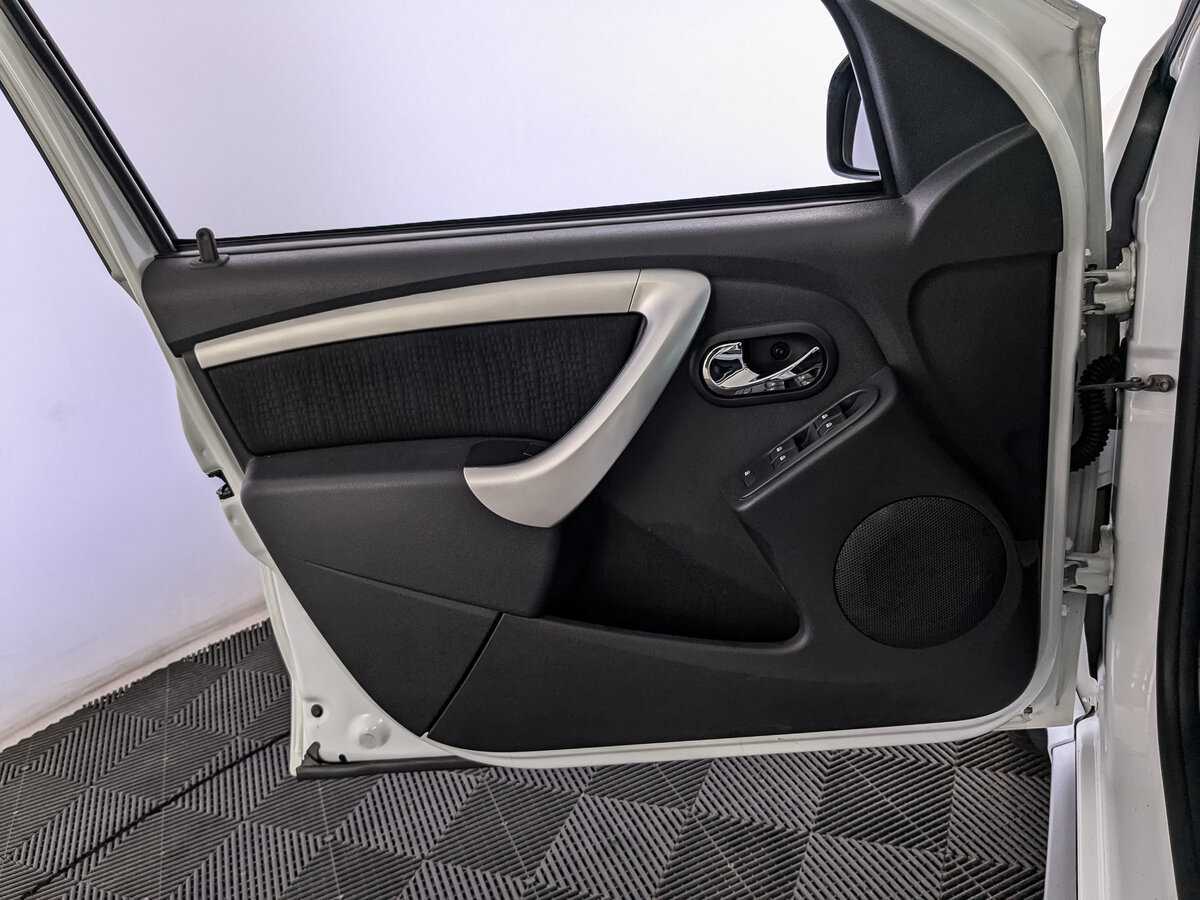 Купить Nissan Terrano, 2015, 128 543 км, фото №15