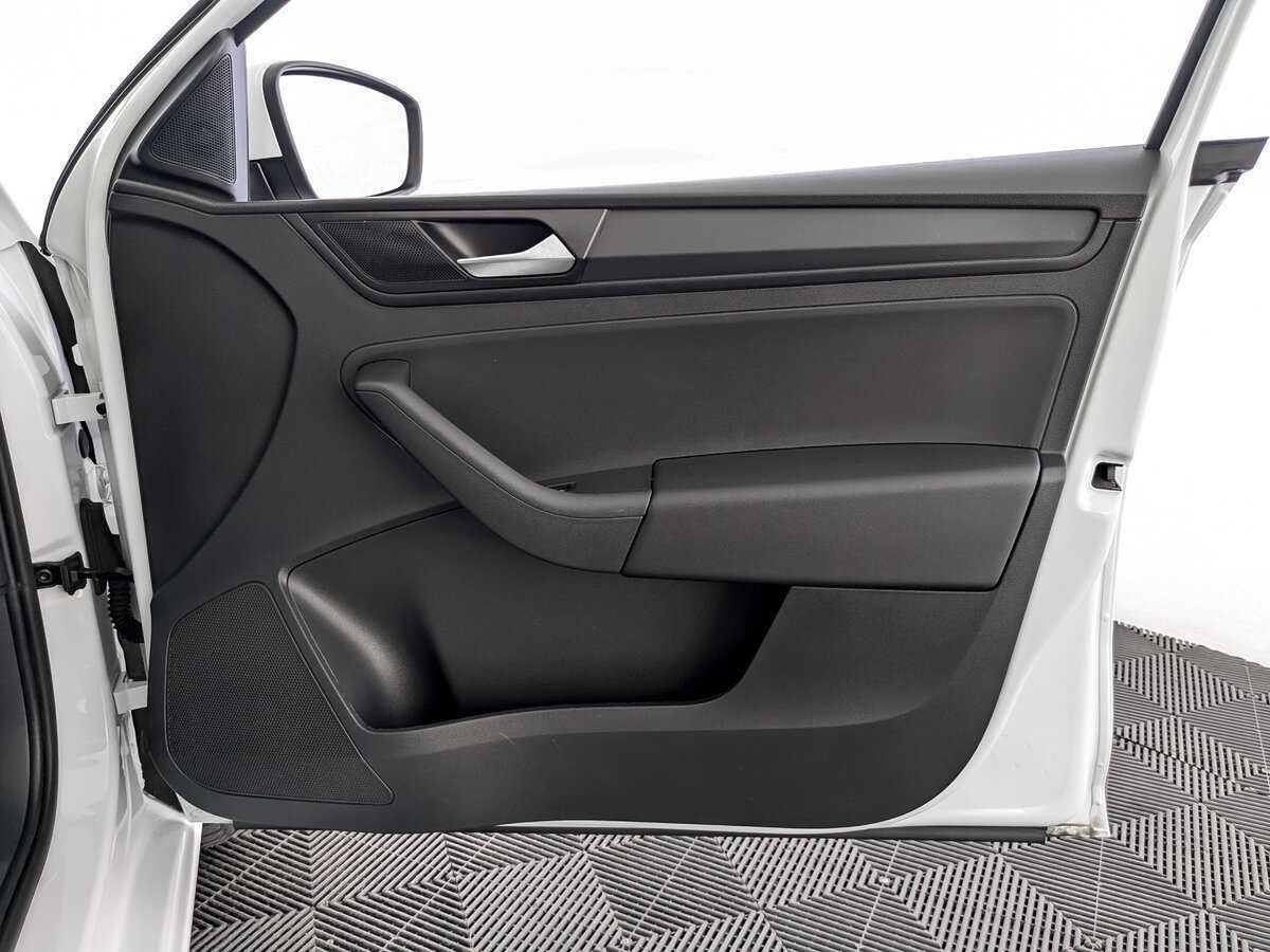 Купить Volkswagen Polo, 2020, 50 372 км, фото №20