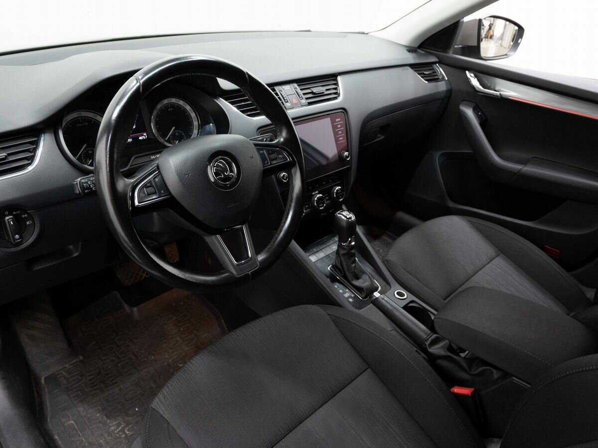 Купить Skoda Octavia, 2017, 182 500 км, фото №7
