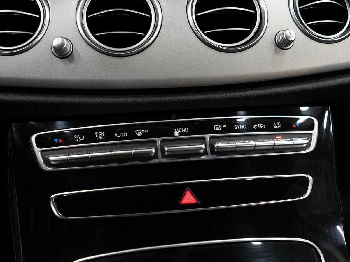 Купить Mercedes-Benz E-Класс 200 d, 2018, 177 251 км, фото №15