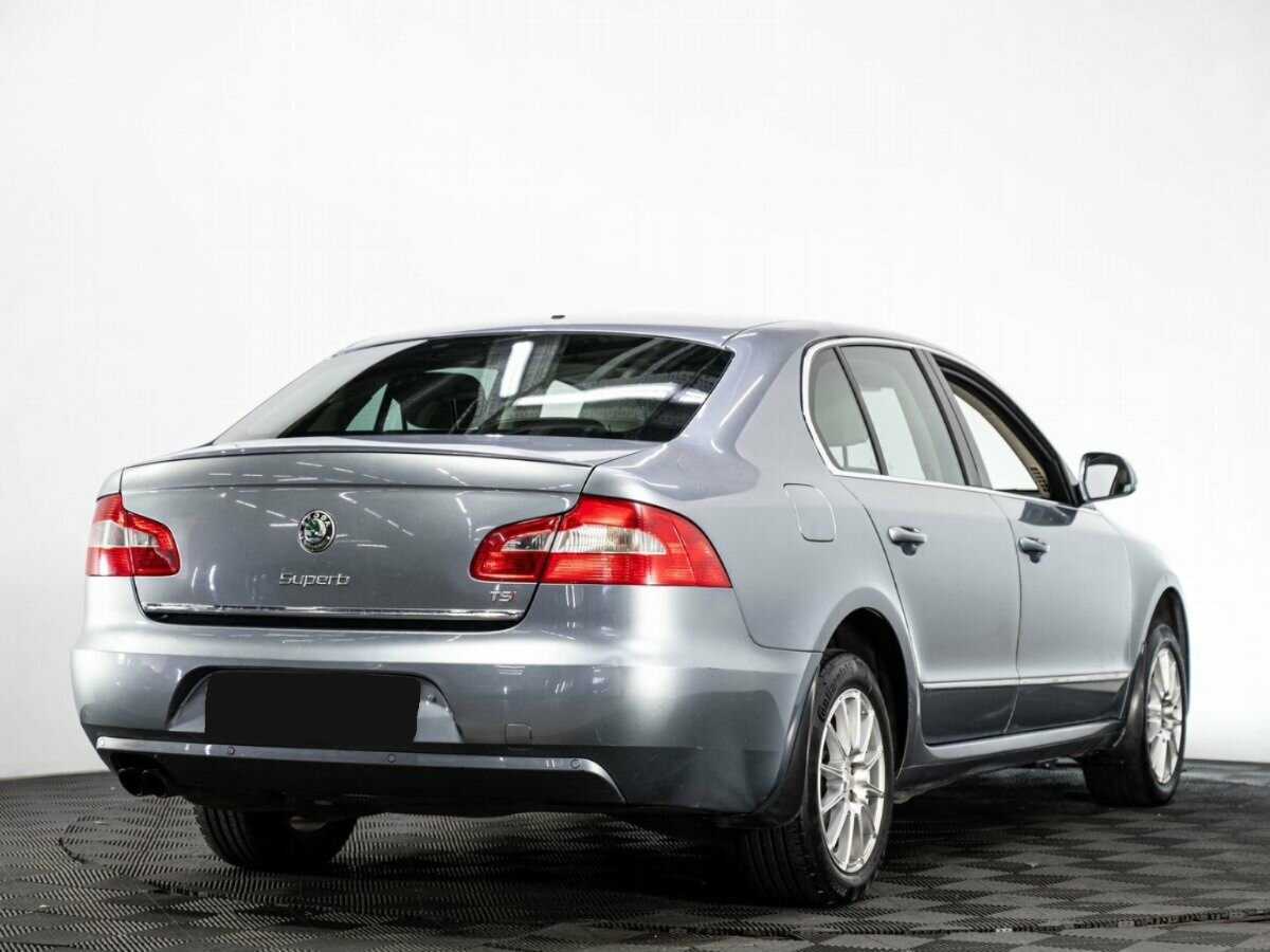 Купить Skoda Superb, 2012, 288 337 км, фото №4