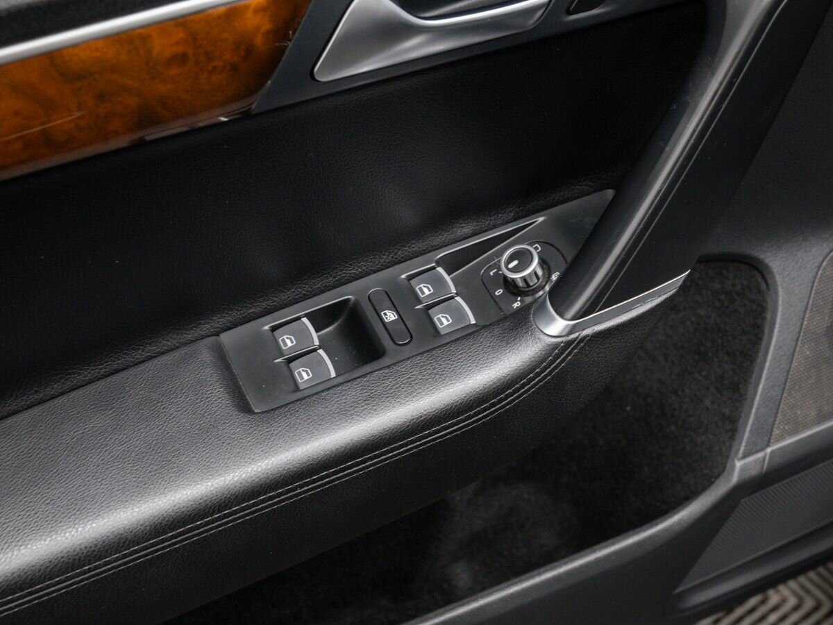 Купить Volkswagen Passat, 2012, 176 000 км, фото №15