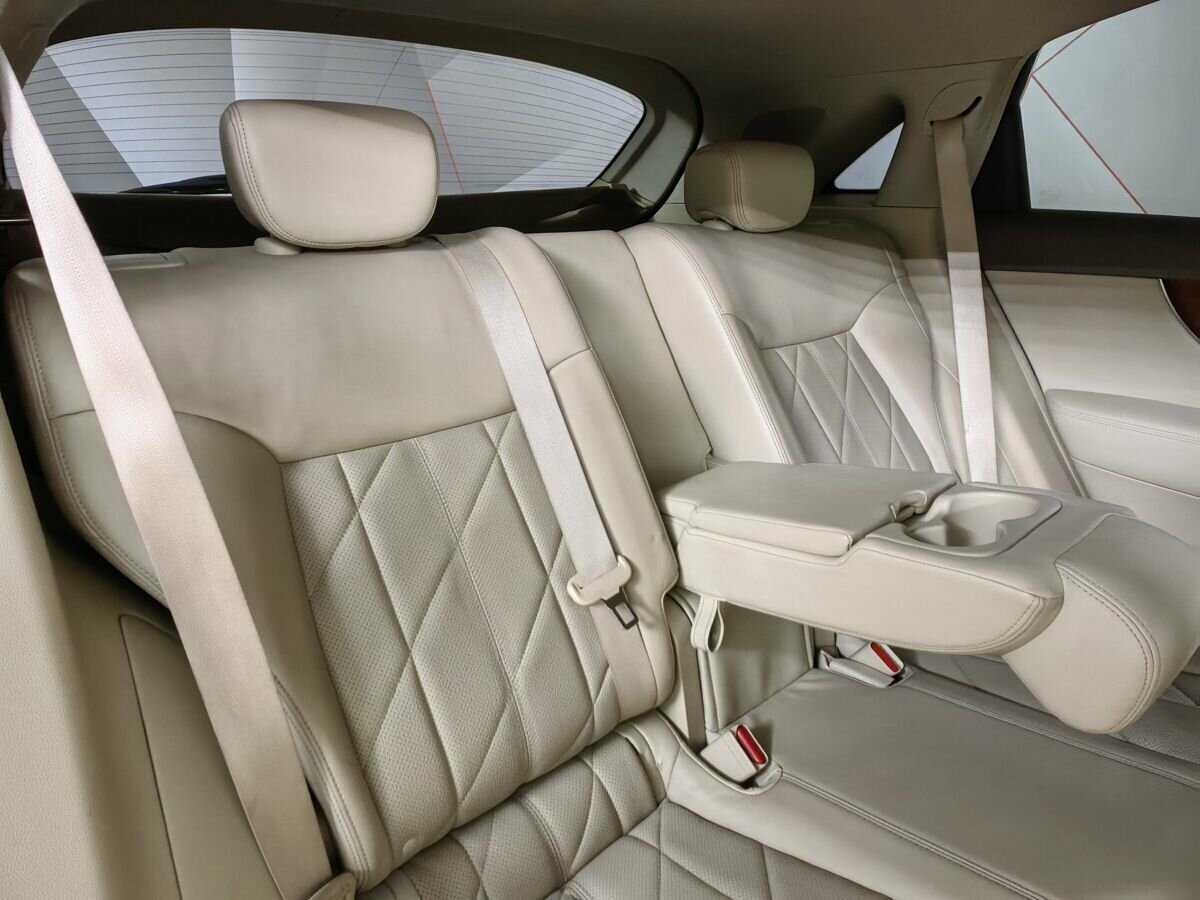Купить Infiniti FX37, 2012, 107 937 км, фото №13
