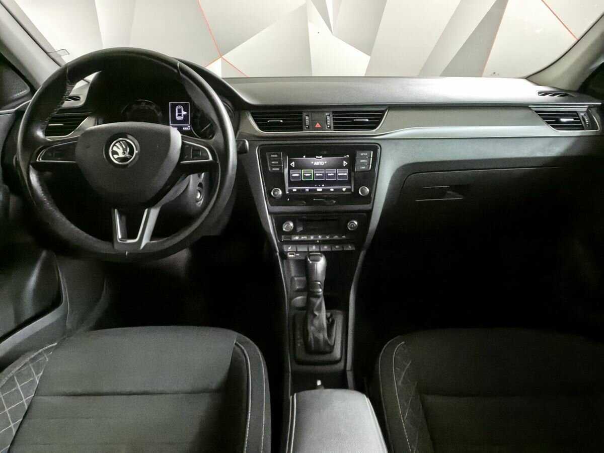 Купить Skoda Rapid, 2018, 166 850 км, фото №10