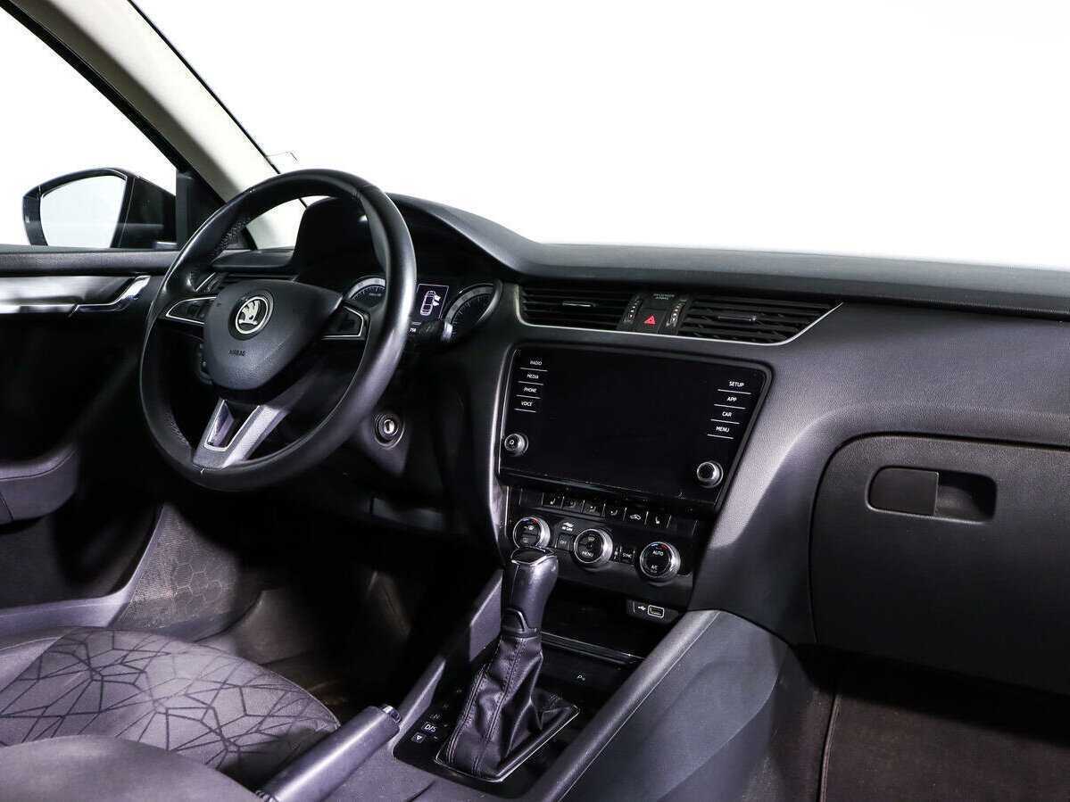 Купить Skoda Octavia, 2019, 249 529 км, фото №9