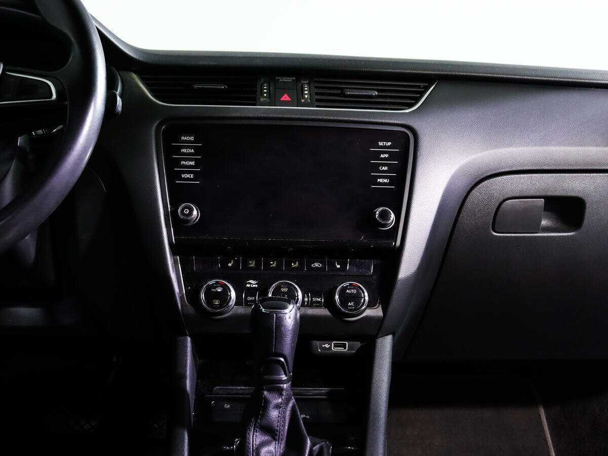 Купить Skoda Octavia, 2019, 249 529 км, фото №13