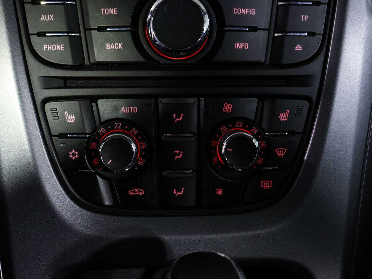 Купить Opel Astra, 2012, 190 191 км, фото №17