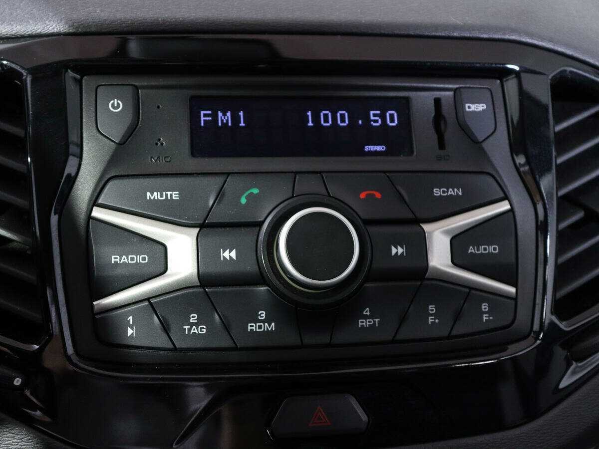 Купить Lada (ВАЗ) Vesta SW Cross, 2018, 75 960 км, фото №15