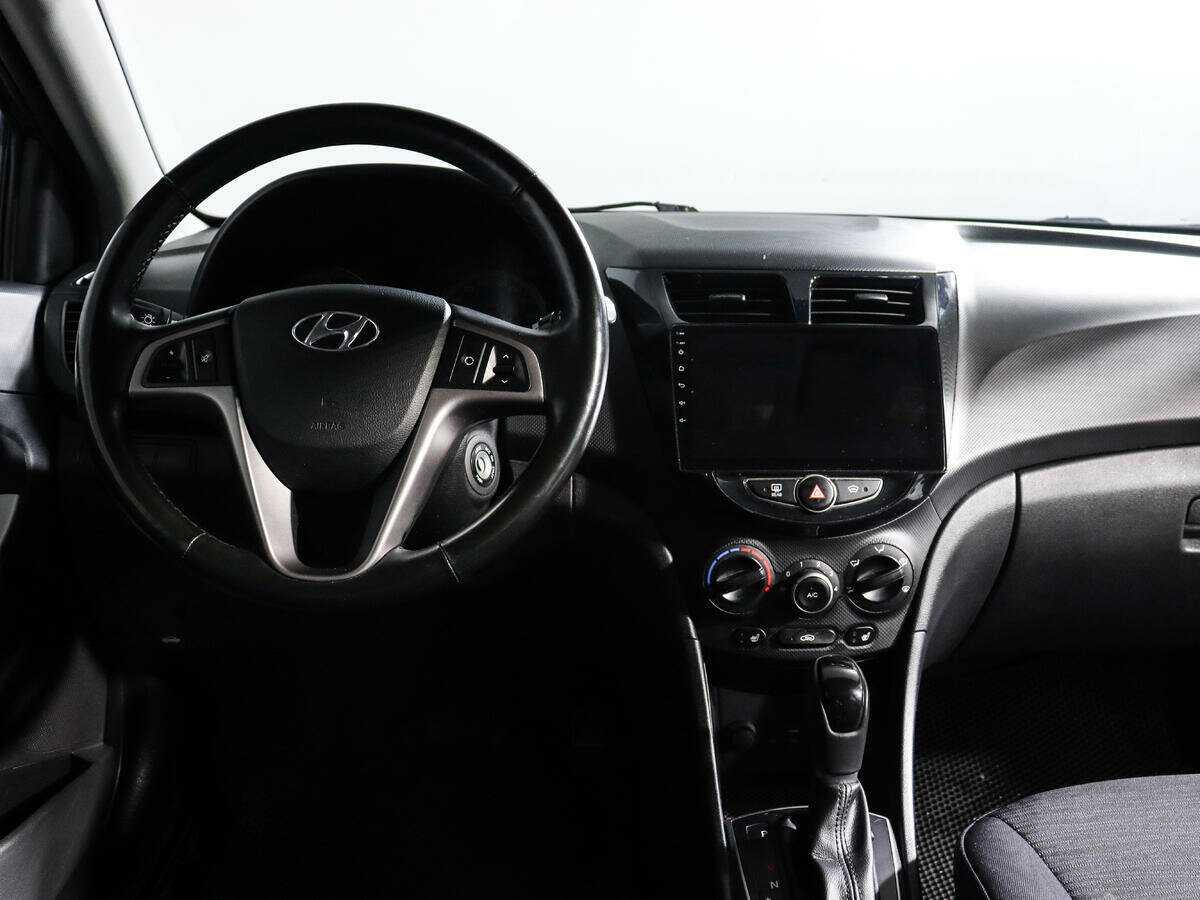 Купить Hyundai Solaris, 2014, 157 208 км, фото №10