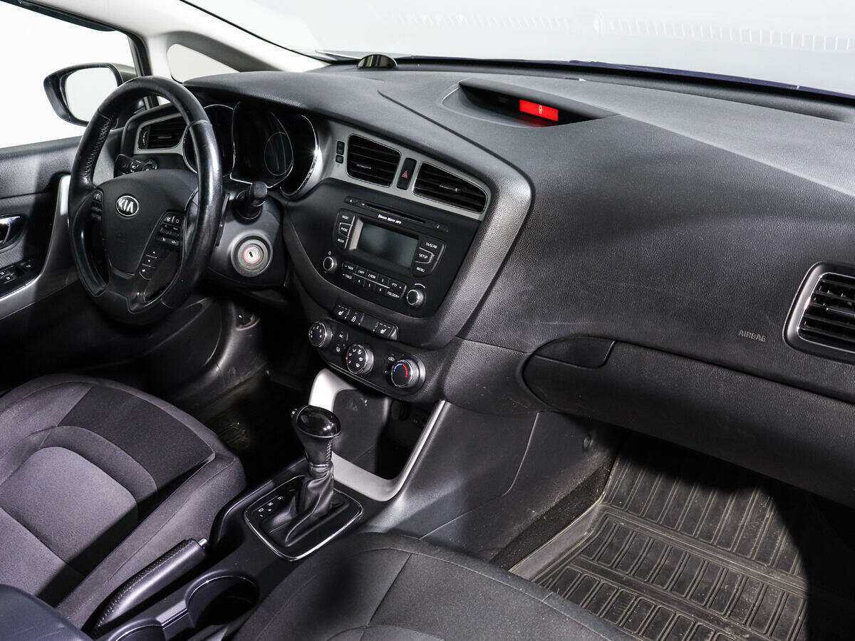 Купить Kia Ceed, 2012, 147 000 км, фото №7