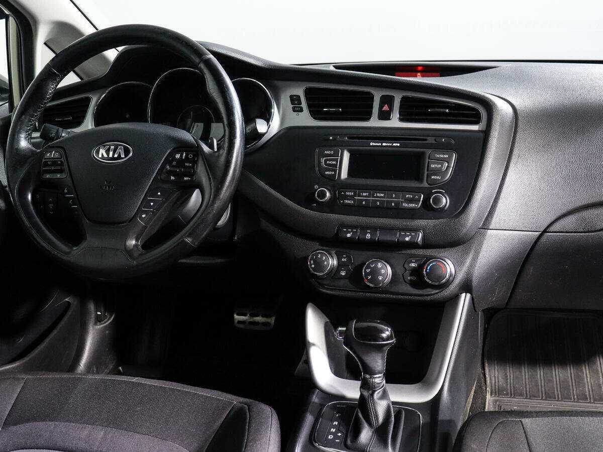 Купить Kia Ceed, 2012, 147 000 км, фото №10