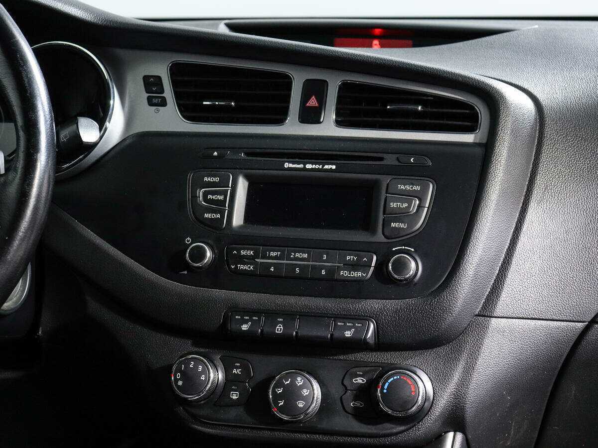 Купить Kia Ceed, 2012, 147 000 км, фото №11