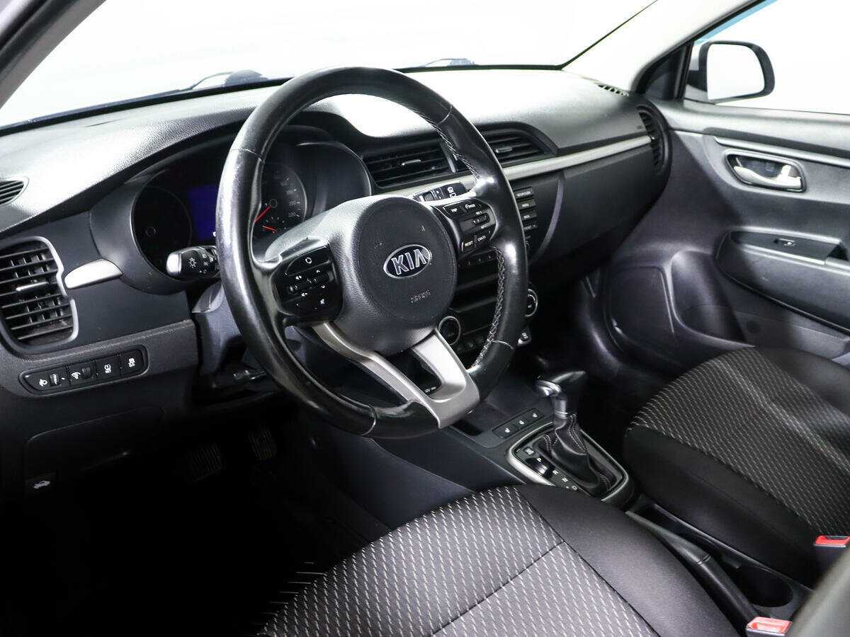 Купить Kia Rio X-Line, 2019, 106 799 км, фото №12