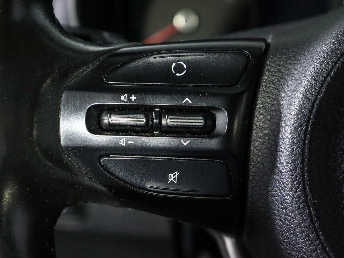 Купить Kia Rio X-Line, 2019, 106 799 км, фото №15