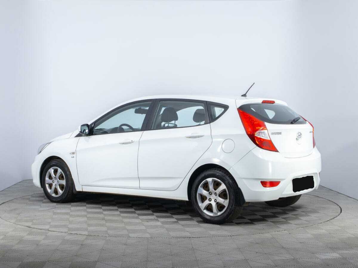 Купить Hyundai Solaris, 2014, 132 638 км, фото №7