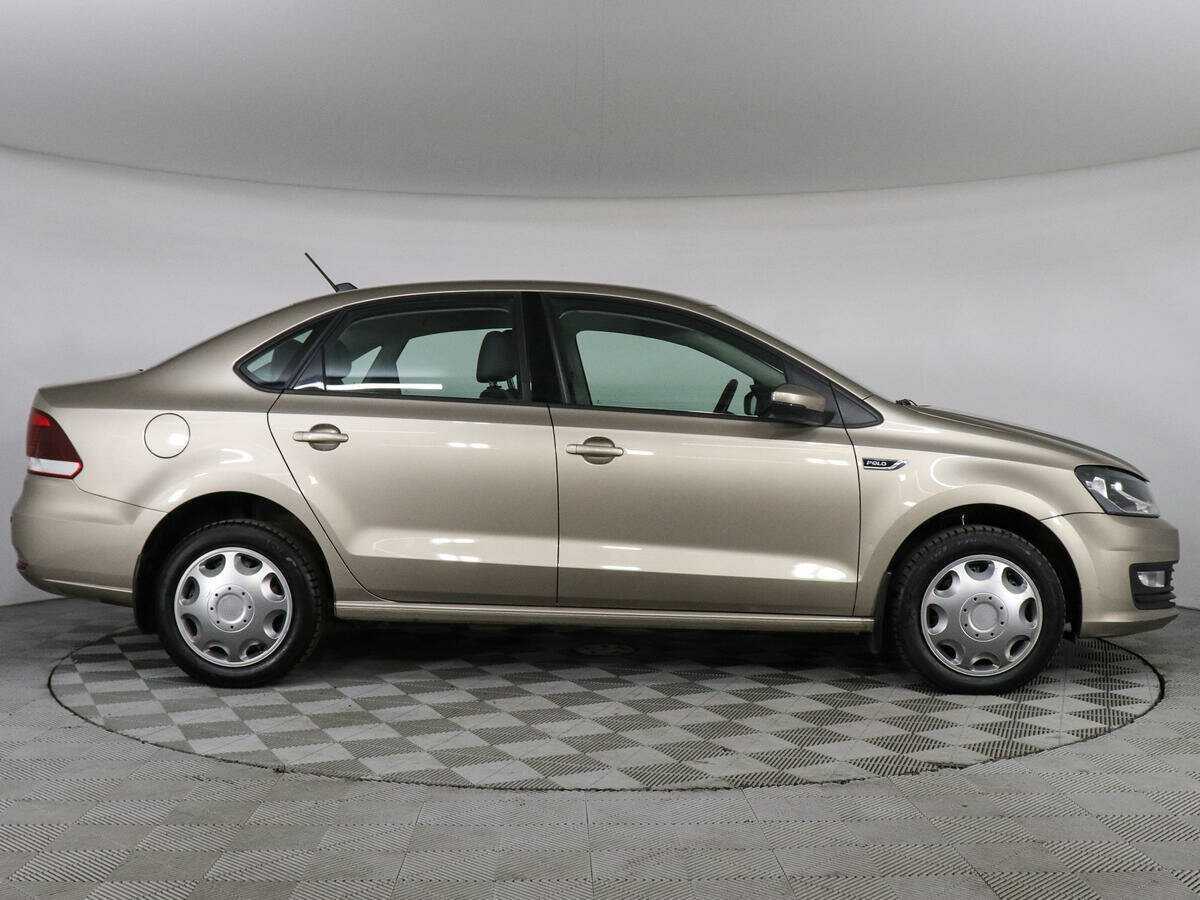 Купить Volkswagen Polo, 2019, 69 000 км, фото №4