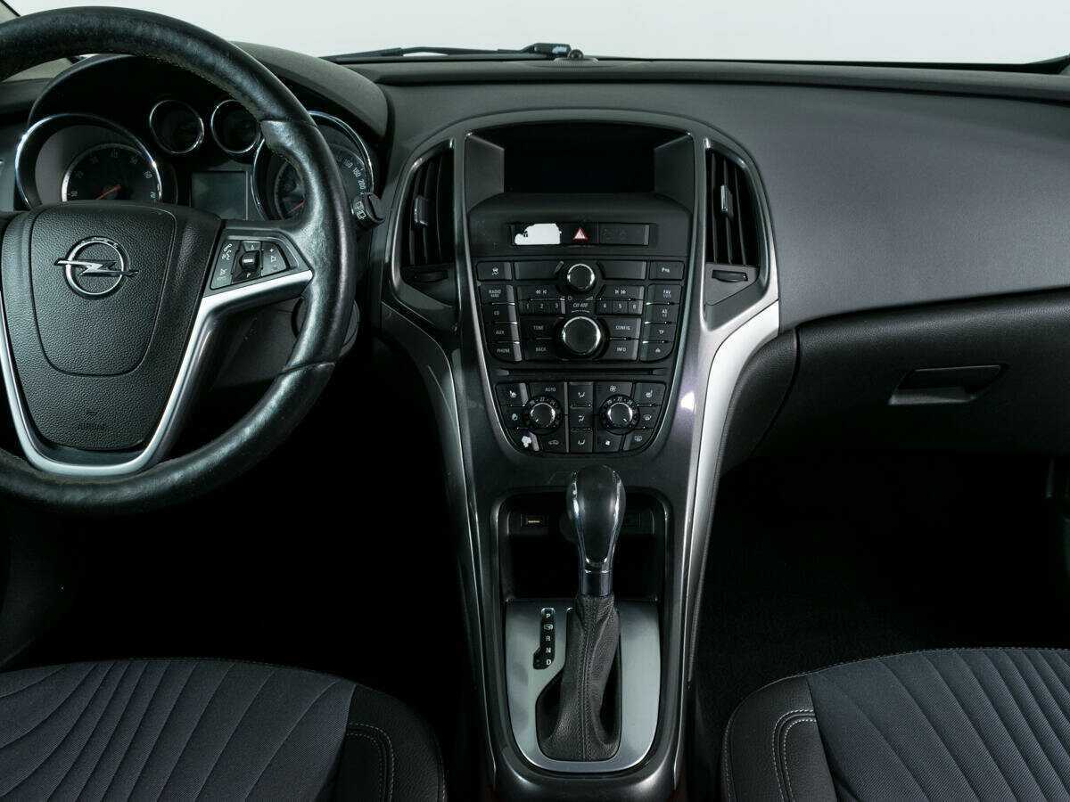 Купить Opel Astra, 2013, 147 856 км, фото №9