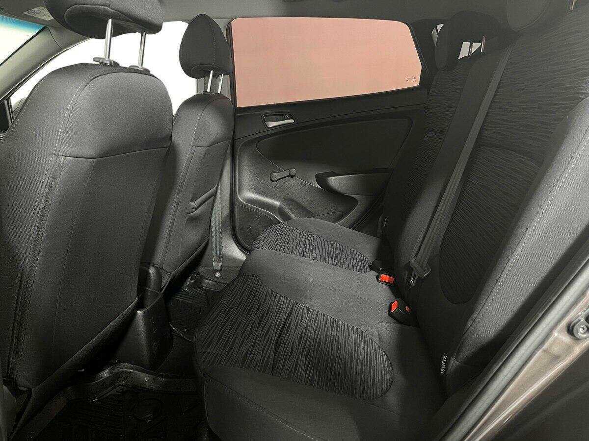 Купить Hyundai Solaris, 2016, 97 500 км, фото №10