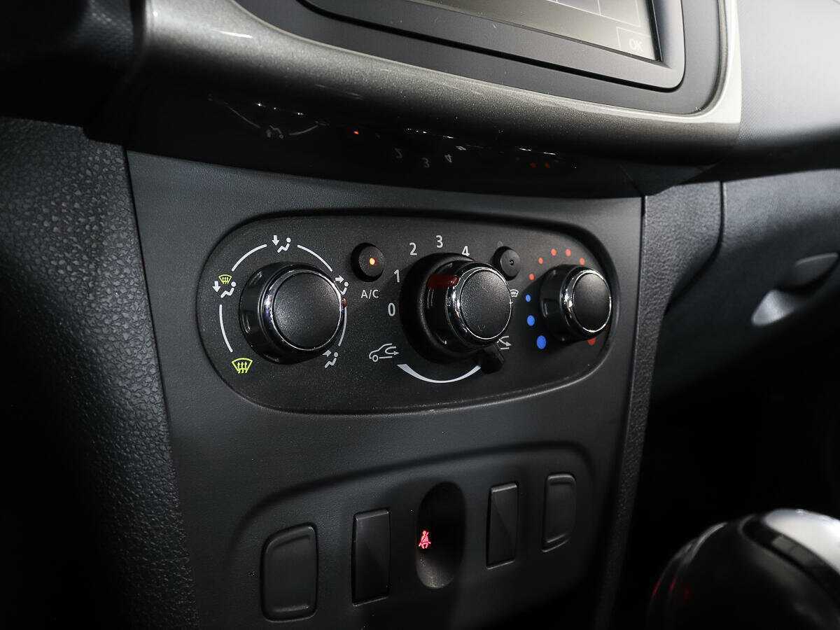 Купить Renault Logan, 2020, 62 542 км, фото №15