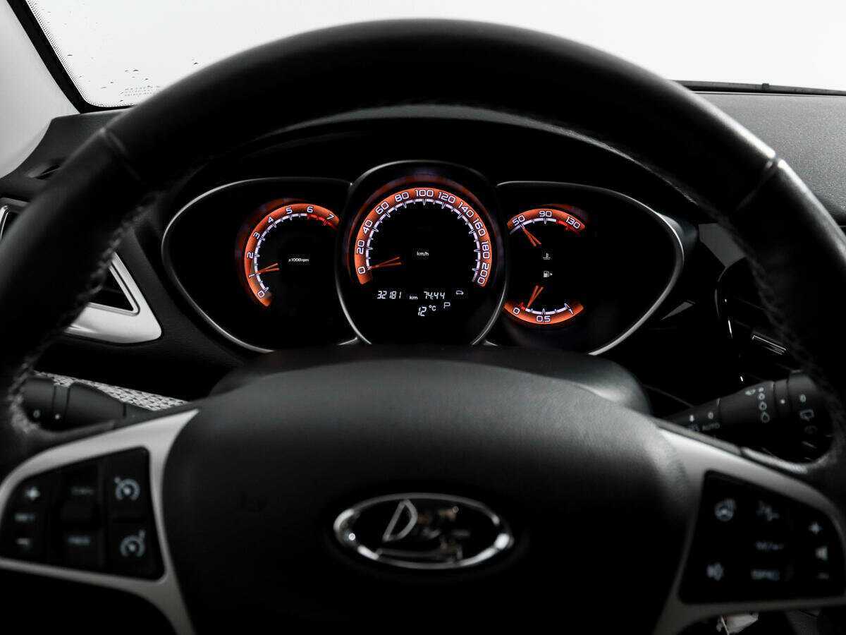 Купить Lada (ВАЗ) Vesta SW Cross, 2022, 32 179 км, фото №16