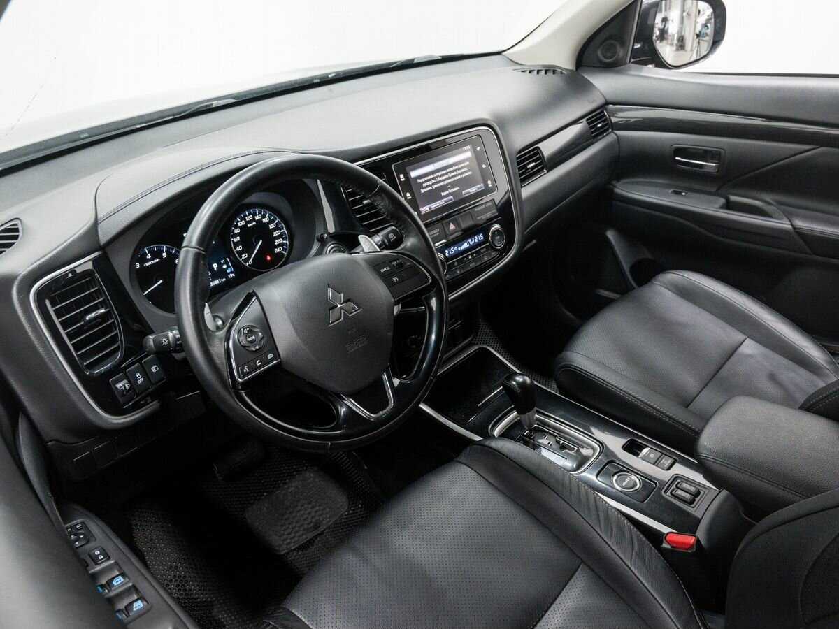 Купить Mitsubishi Outlander, 2017, 285 598 км, фото №13